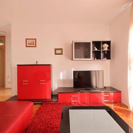Apartman Azzurro E Bianco